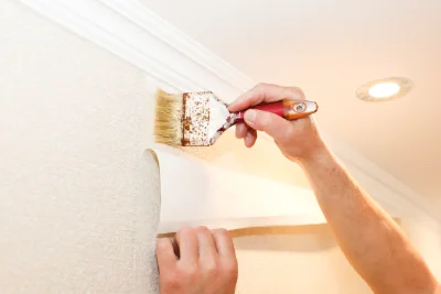 Pose de papier peint à Cazarilh — revêtements muraux et toiles de verre